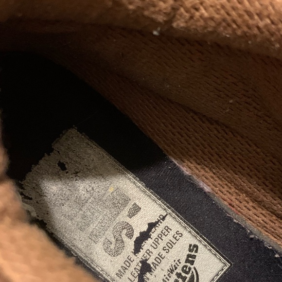 SOLD. Doc Martens made in England leather Sz 8 boots - Picture 13 of 15